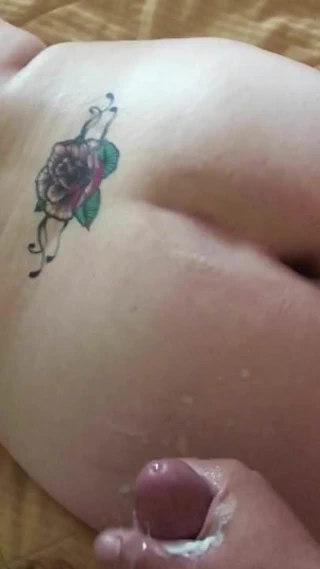 Gerçek otel hizmetçi bana boşalmak üzerinde ona göt