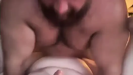 Büyük ayı başka bir Xbiz Miami otelinde piggy rose misyonerini sikiyor