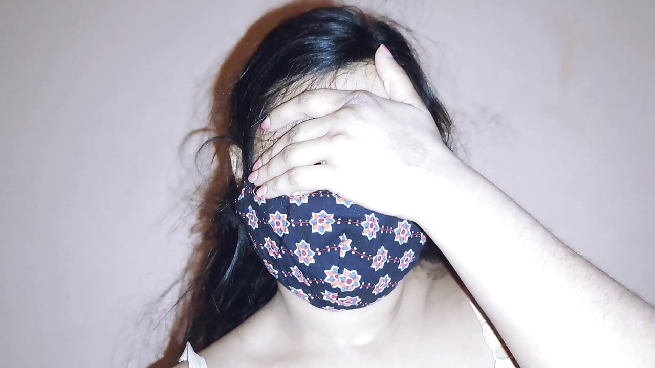 Desi Horny 18+ girl handjob hot cum inside💦