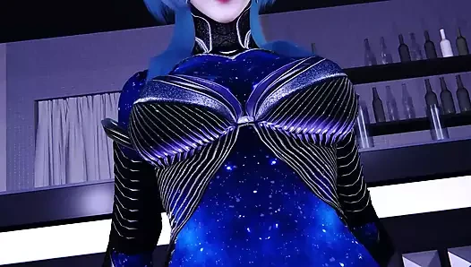 3 boyutlu büyük memeli sürtük cosplay modeli yeni mükemmel dövmesini gösteriyor