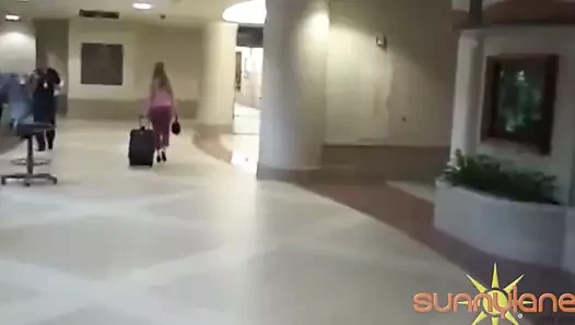 Utanmaz sarışın güneşli şerit bir hastane odasında horoz sürmek!