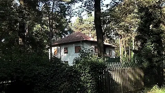 Sarışın orta yaşlı seksi kadın - İtalya