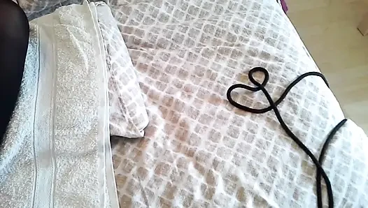 Mum ağdasıyla cezalandırılıyor - gerçek ses