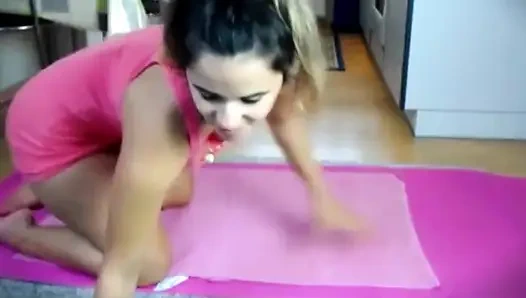 Sexydeas seksi g-string egzersiz rutini ile en iyi esneklik