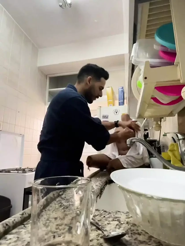Seks bebeği mutfağı