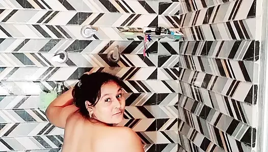 Puja yenge banyo