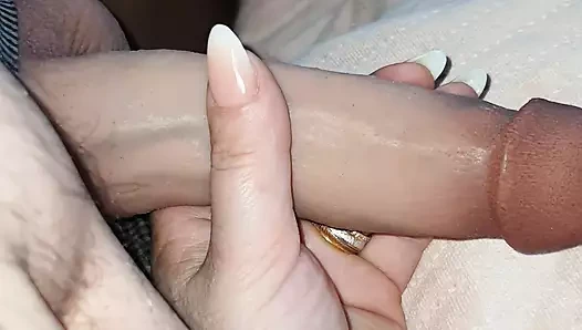 Ereksiyon halindeki üvey annede daha büyük bir yarak gördün mü