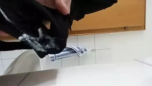 Büyük külot boşalması