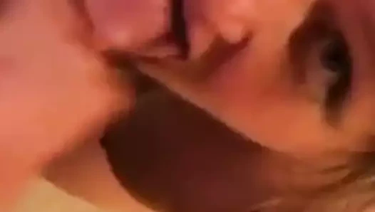 Jeanne r.- sürtük diline bir yük alarak