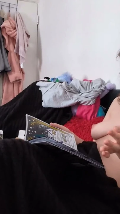 Sohbet Güncellemesi: Üniversite, Cadılar Bayramı, Cosplay | Bölüm 3
