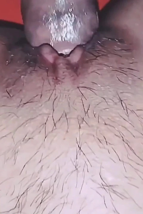 Porn Endonezya.javanese erkek arkadaşımı bir pansiyonda sikiyor, sadece bir gündür çıkıyor olmasına rağmen. Crotin amında