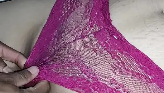 Tamil Hindistan'da son derece azgın kızın sıkı bakire amcığı x videosunda açılıyor.