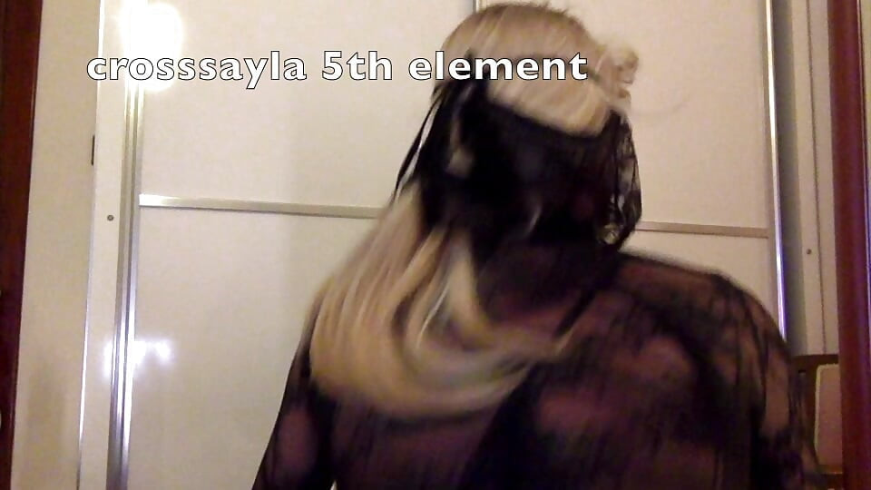 Crosssayla dans eden 5. element
