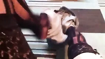 gizli külot giyen
