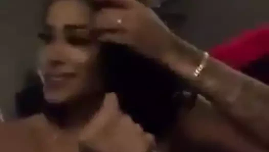 bbc ile becerilerini gösteren iki sıcak hatun