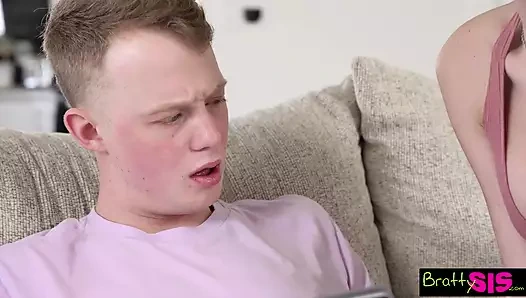 Üvey kız kardeşimle saklambaç - s27:e1