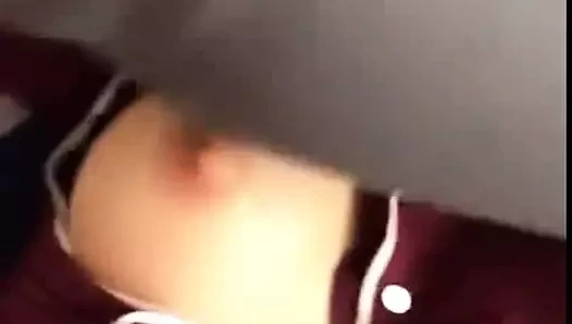 Missionnaire torride avec une belle blonde