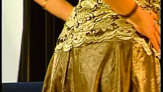 Blonde Muttisfisten Ihre Fotzen