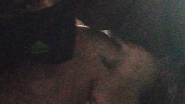 Fuck the hot girlfriend in her house