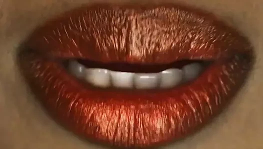 Azgın sarışın orta yaşlı seksi kadın gözlüklerinin her yerine boşalıyor