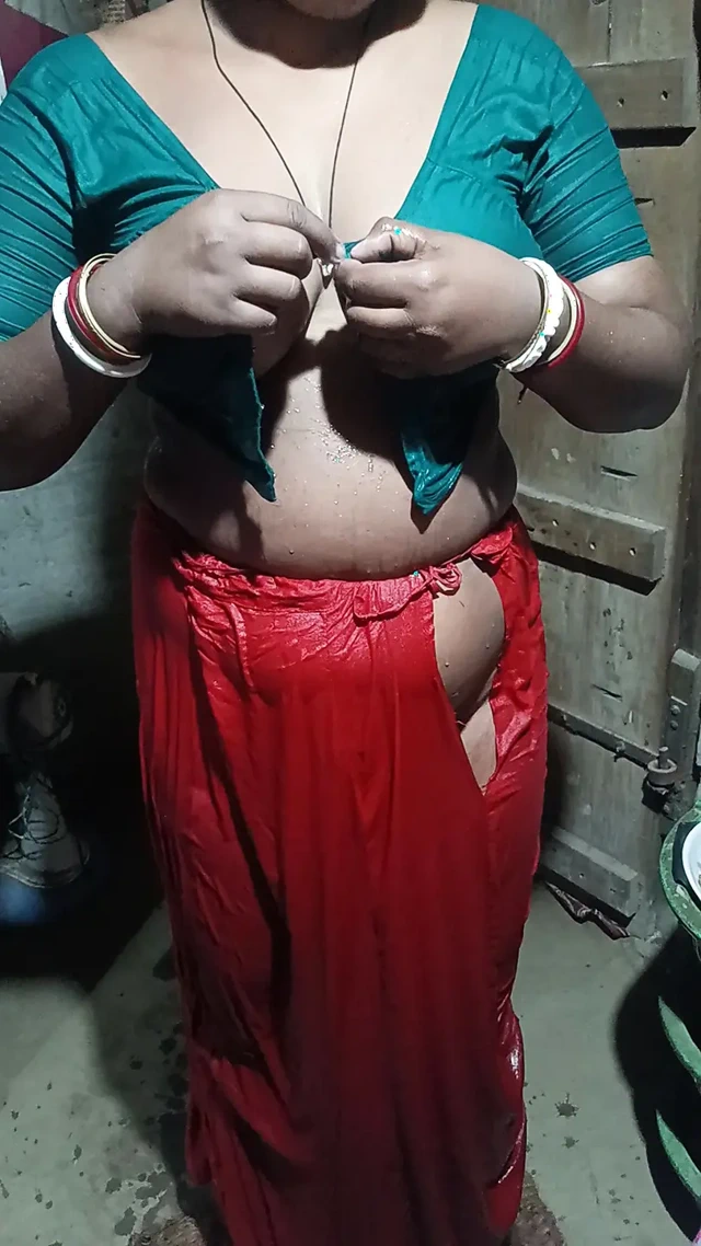 Indian bhabhi ki full nangi show