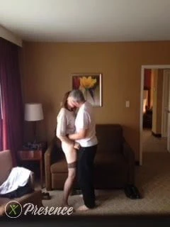 Gf ve arkadaş ıslak kedi