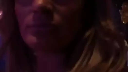 büyük sahte göğüsler