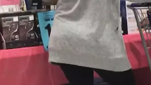 Seksi şişkin götlü kadın 3