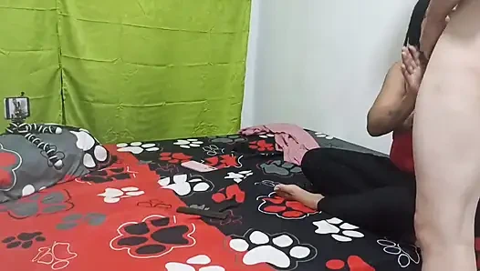 Kız arkadaşımı yanlışlıkla üvey annem için yanlış gördüm