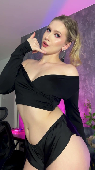 Vücudumu seviyorsan, bio'da OnlyFans sayfama bayılacaksın!