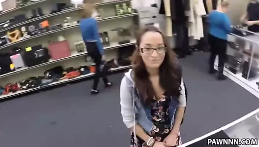 Üniversiteli kız kitaplarını piyon - xxx piyon