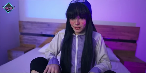 Anal aşıklar için en ateşli video Hinata anal oynamayı ve götün içine boşalmayı seviyor
