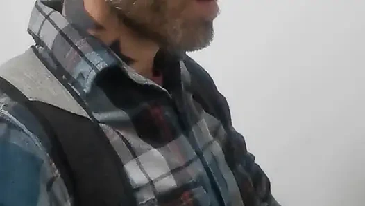 Erkeklerin umumi tuvaleti beni çok azgın yapıyor