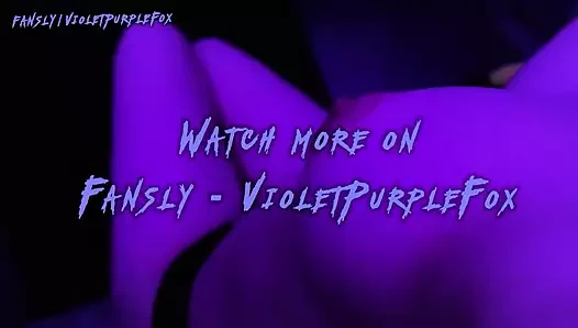 Yoğun amcık yeme: Üvey kız kardeşimin amını dilimle parçalıyorum! Zevkle inliyor!