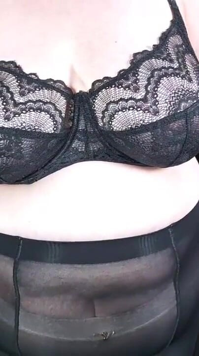 Jane teyze büyük göğüslerinin arasında yüzünü istiyor (ev yapımı evli orta yaşlı seksi kadın pawg iri güzel kadın fetiş olgun amatör evli kadın) | Klip 1
