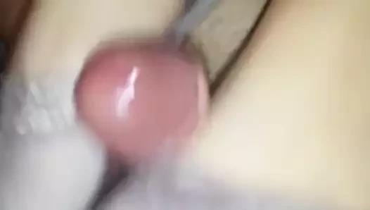 Karım işten önce bir sabah footjob yapar