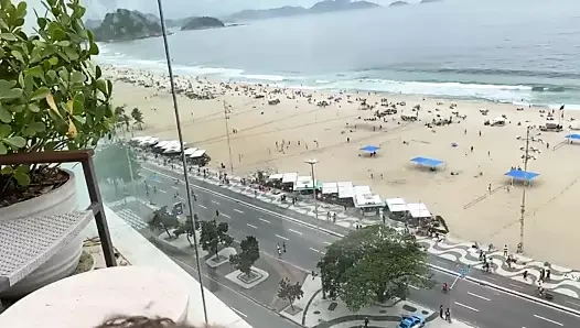 Otel balkonunda anal ve oral seks