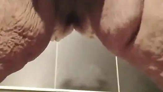 Ne istediğini biliyorum lütfen ayağa kalk