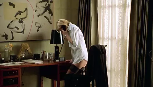 Gwyneth paltrow - ''mükemmel bir murd3r'' 02