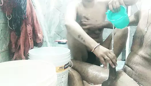 İlk kez banyoda seks videosu