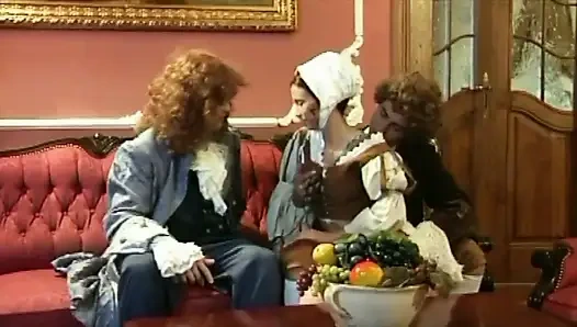 18. yüzyıl: 2 azgın beyefendi hizmetçiyi çifte penetrasyonla sikiyor