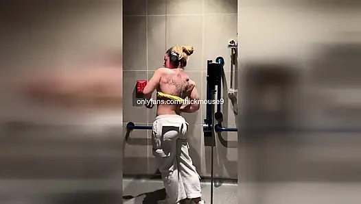 Spor salonu yoga frikik: 18 yaşındaki kıllı amcık patlıyor tiktok canlı
