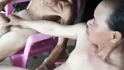 yaşlı adam çince 123