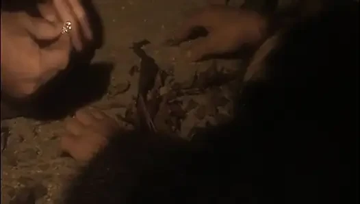 Üniformalı deniz devriyesi yatta sert sikişiyor