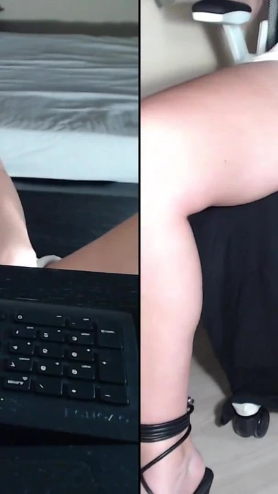 Волнующий момент из "Живая камера - дрочи вместе ДЕЛЮКС"