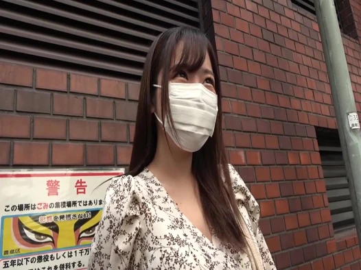 P133G04 Meet a pure beauty found on an app and immediately check into a hotel! Despite her smile and appearance, just dumped by her boyfriend, she actually has a super girl and has lively, sex