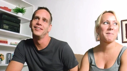 Alman gerçek amatör çift ilk FFM üçlüsünü deniyor