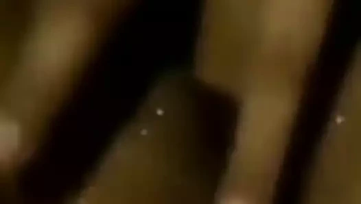 Karım yakaladım bu videoyu kuzenim için gönderdi.