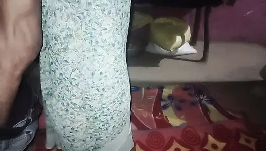 Bhabhi ko Raat Ko Chod Dala