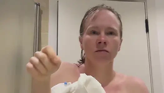 Duşta sekse meraklıyım